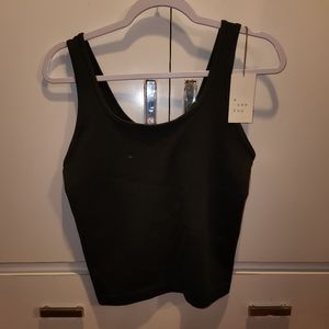 Women's NWT new day XXL form fitting tanktop